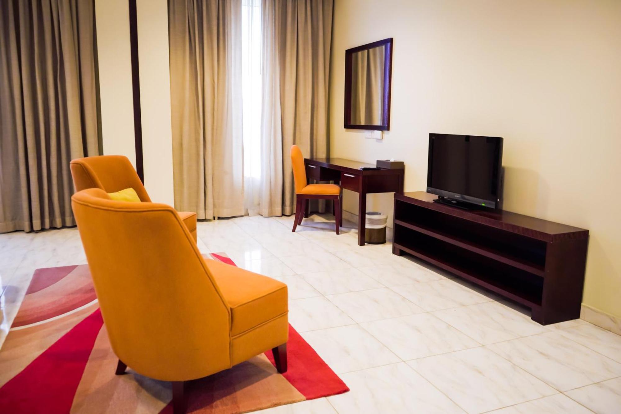 City Seasons Hotel & Suites Muscat Bilik gambar