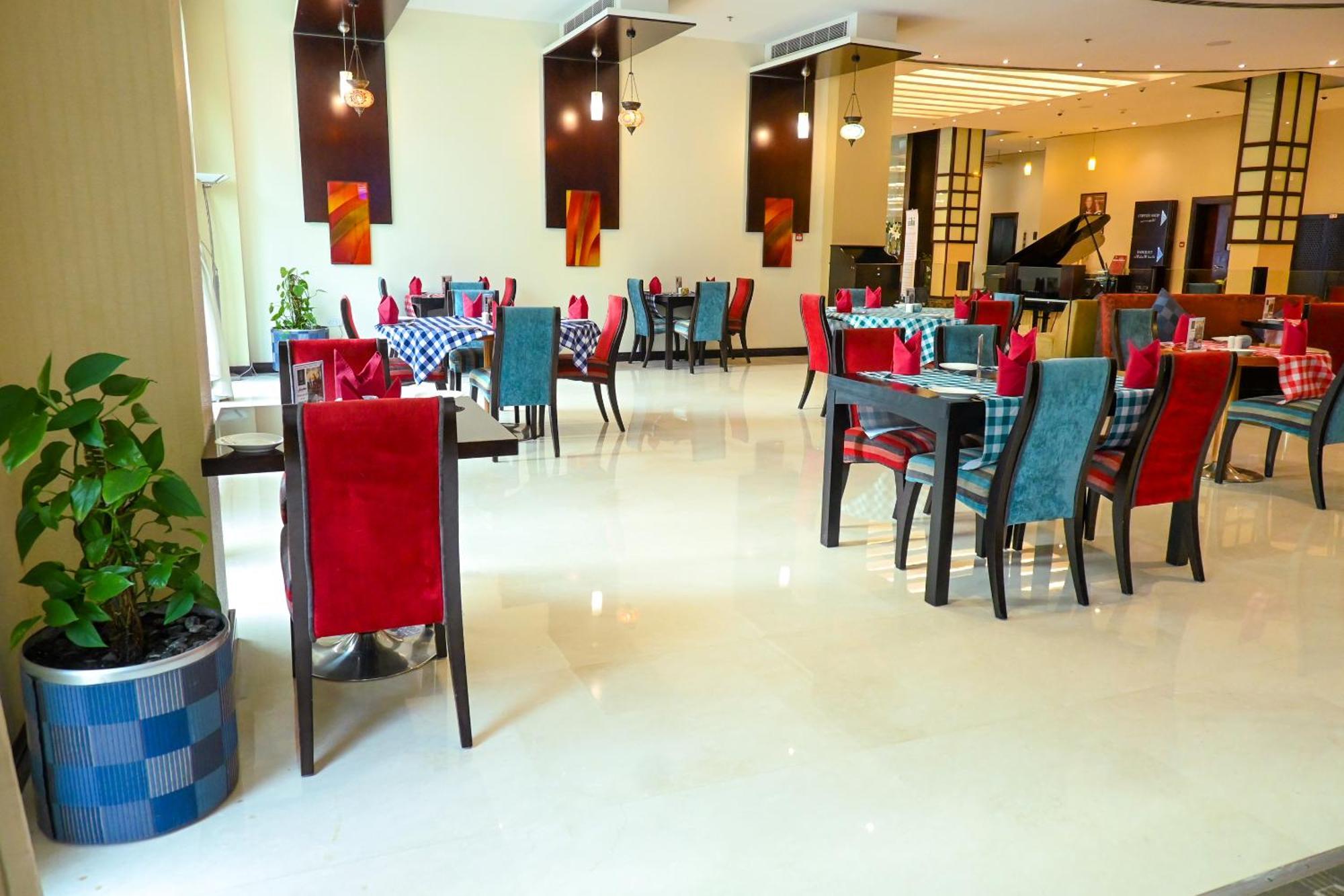 City Seasons Hotel & Suites Muscat Luaran gambar