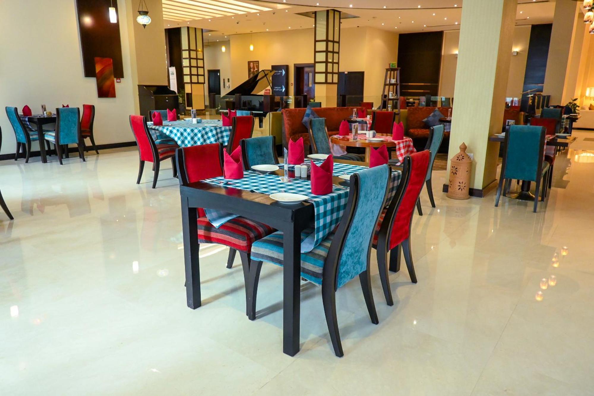 City Seasons Hotel & Suites Muscat Luaran gambar