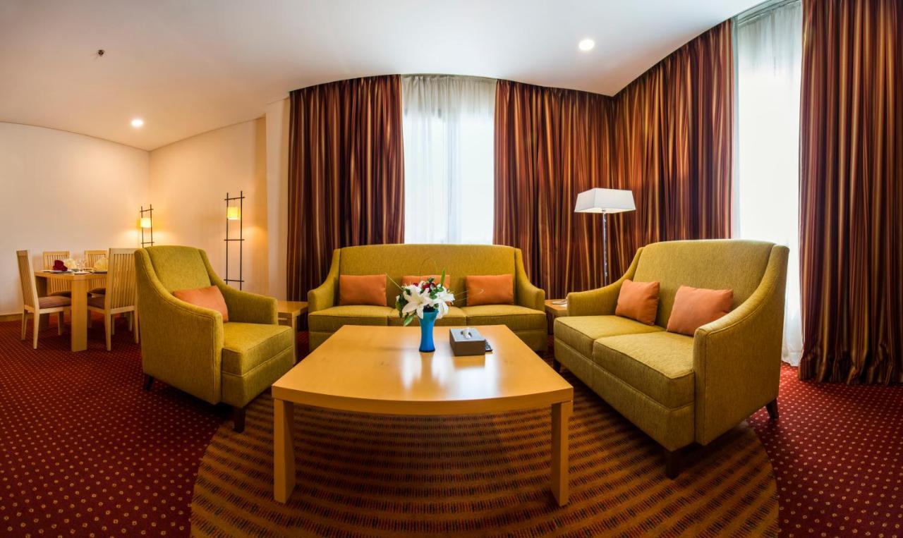 City Seasons Hotel & Suites Muscat Luaran gambar